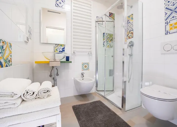 A Pochi Passi Полиньяно-а-Маре