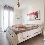 Bed and breakfast A Pochi Passi 3*
