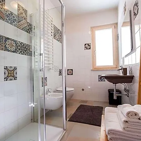 Bed & Breakfast A Pochi Passi 3*