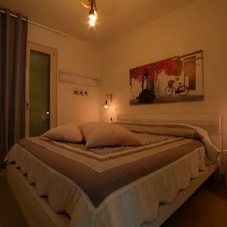 A Pochi Passi Bed & Breakfast